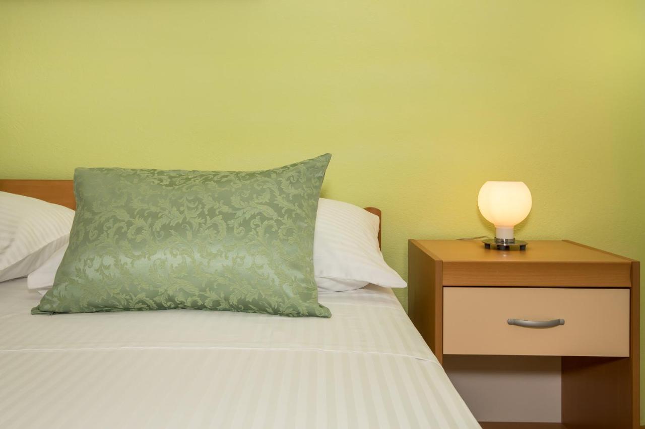Apartmani Filipic Bol Kültér fotó