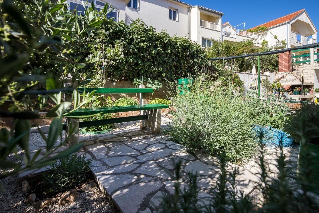 Apartmani Filipic Bol Kültér fotó
