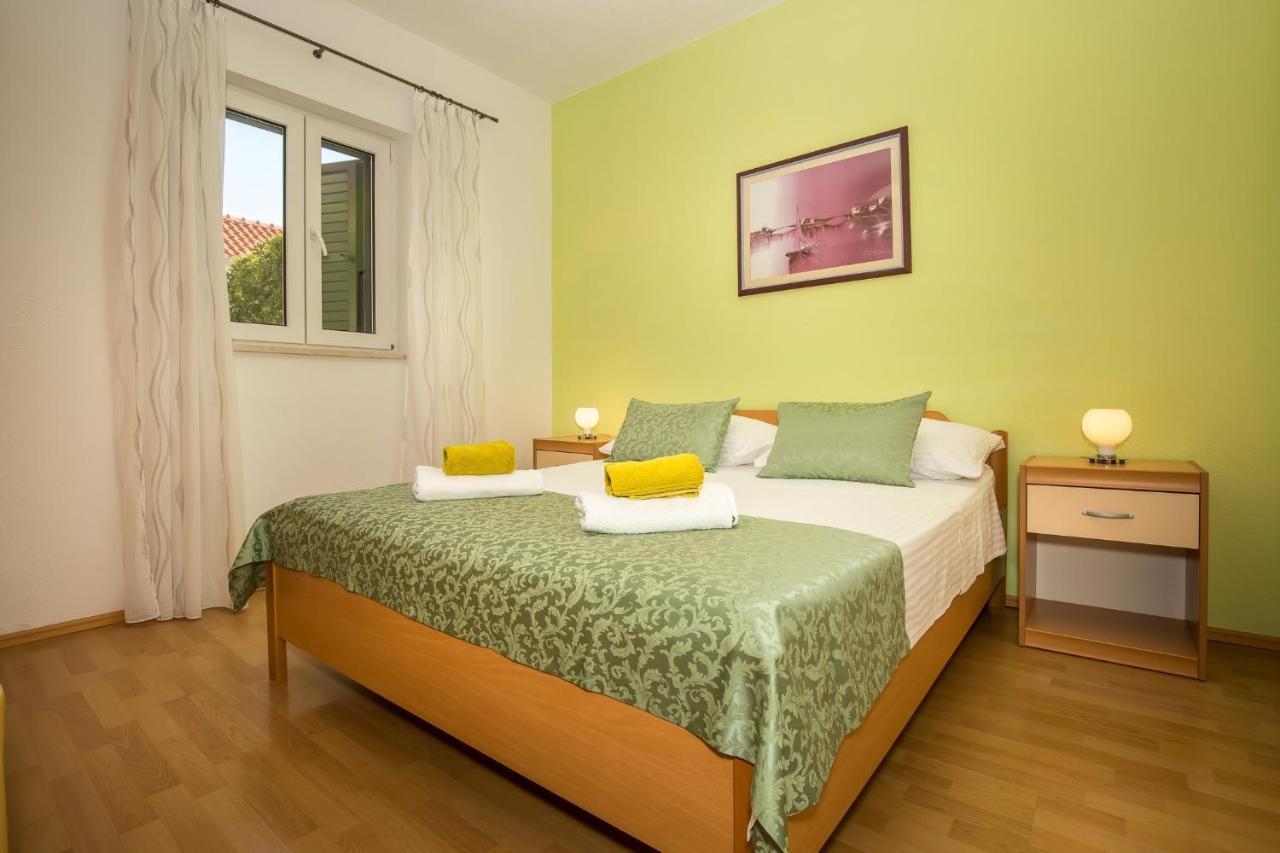 Apartmani Filipic Bol Kültér fotó