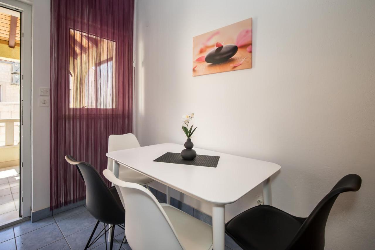 Apartmani Filipic Bol Kültér fotó